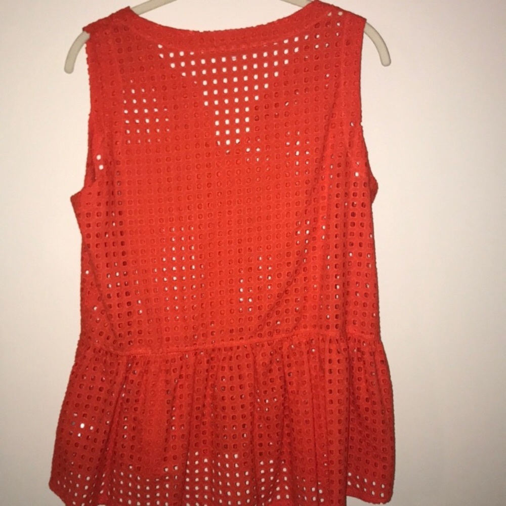 Eyelet Tank - Picture 3 of 4